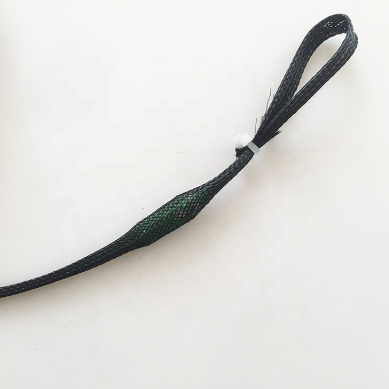 Cardboard Reel Type Packing SC APC Optic Fiber Patch Cord FTTH Drop Cable Assemblies with Pulling Eye